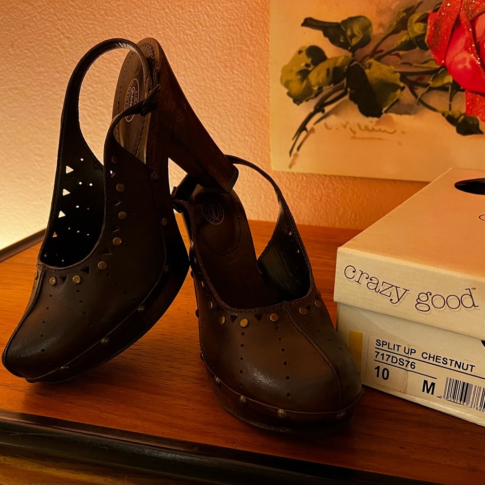 Dr. Scholl’s brown leather studded slingbacks heels size 10, LNIB!